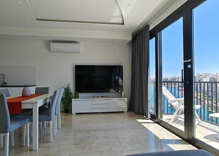 Luxury Sea Front At Spinola Bay St Julians